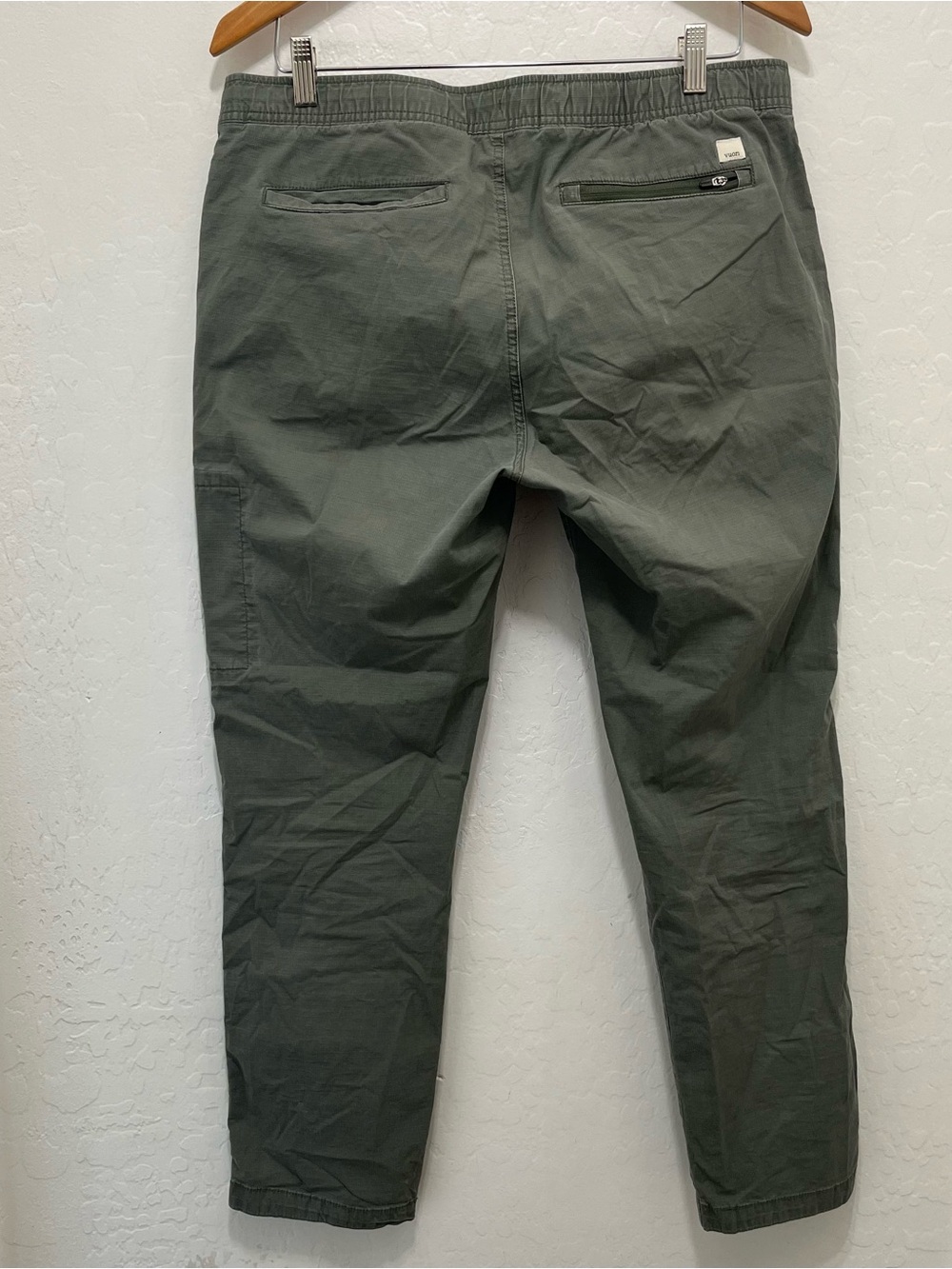 Vuori Women's Ripstop Pant VW401 Army Green Hiking Joggers Size XL - Picture 4 of 7